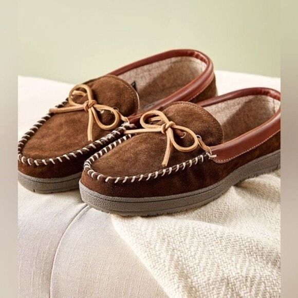 The Vermont Country Store Brown Suede Moccasin Unisex Indoor/Outdoor Slipper 8M main image 6